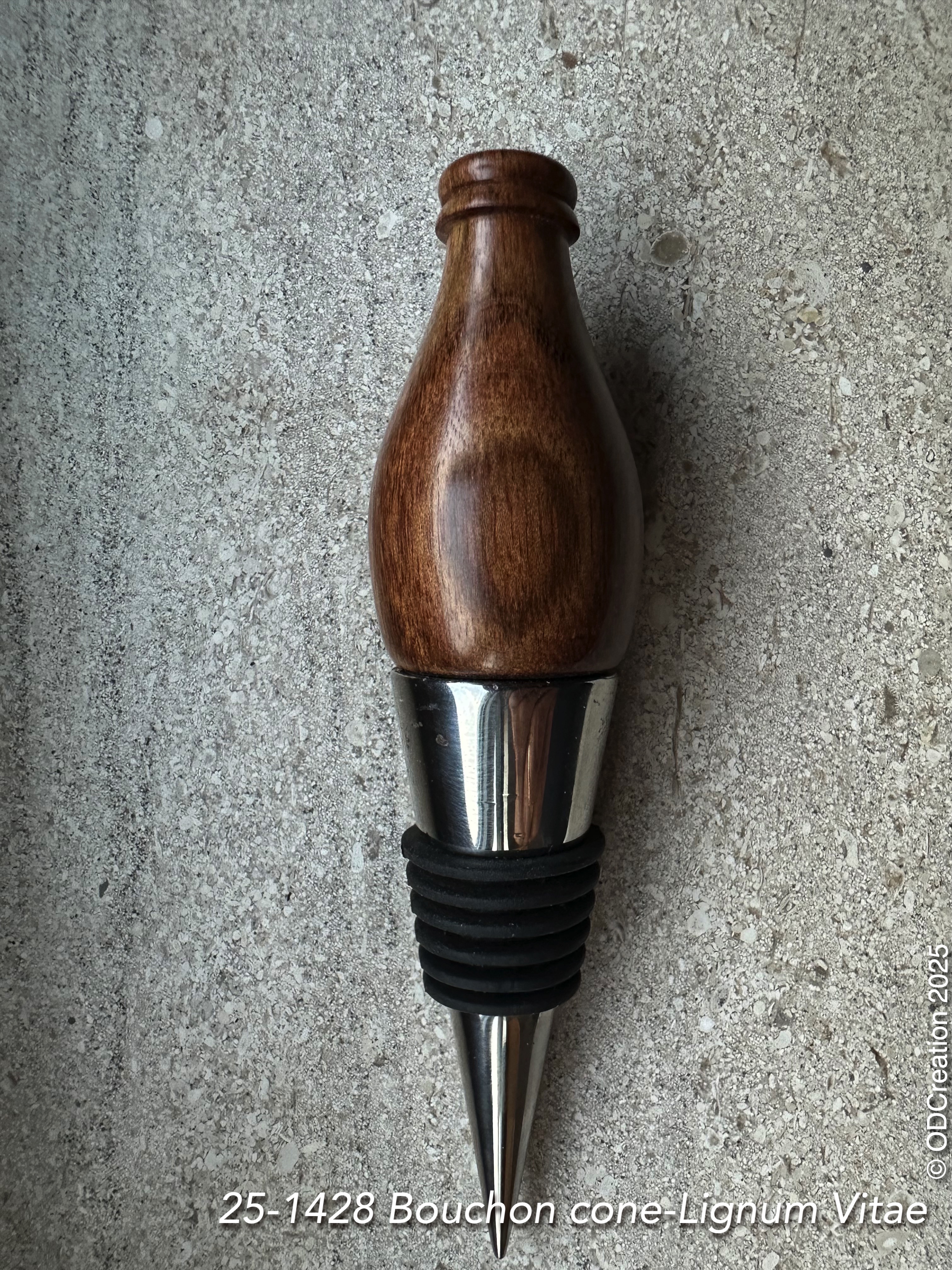  25-1428 Bouchon cone-Lignum Vitae.jpg